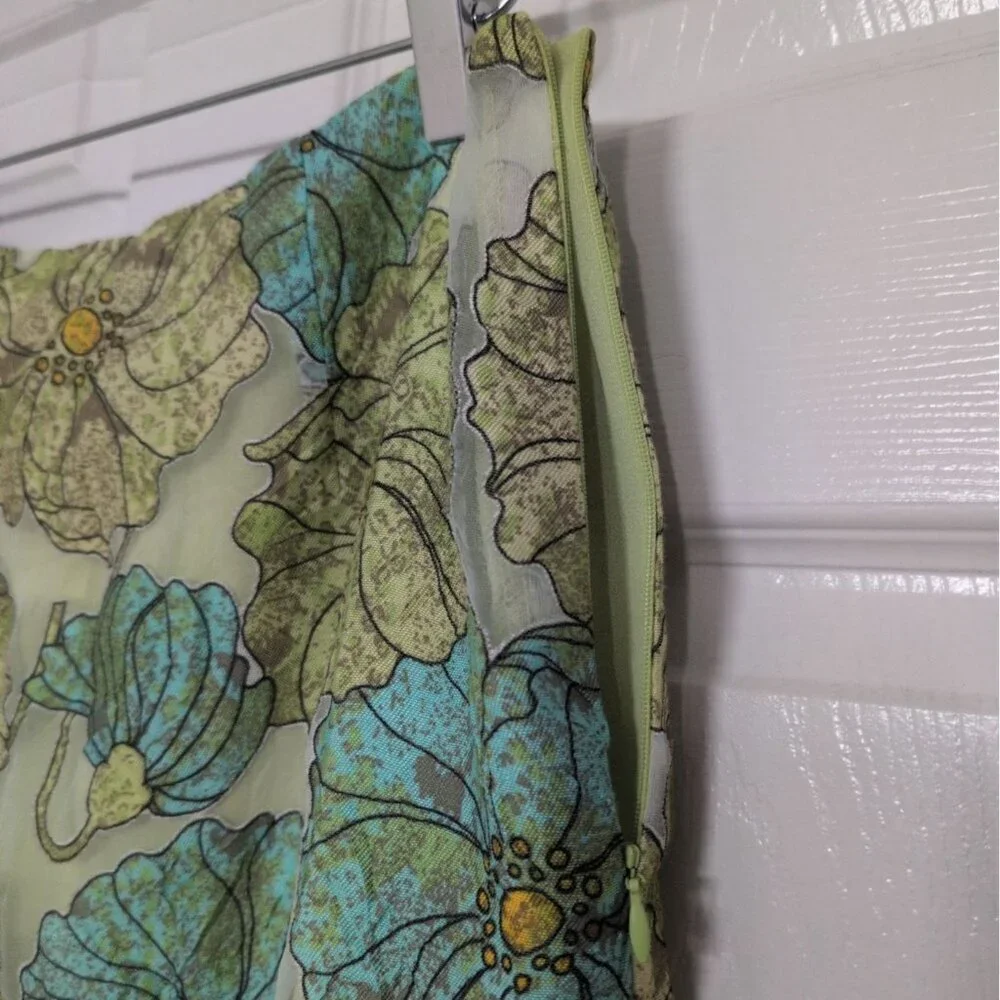 Sharon Young Floral Midi Skirt Womens Size 10 Green Lightweight Lined A Line